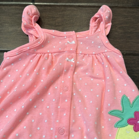 💜3/$15 Carter’s Baby Bundle - Picture 7 of 10